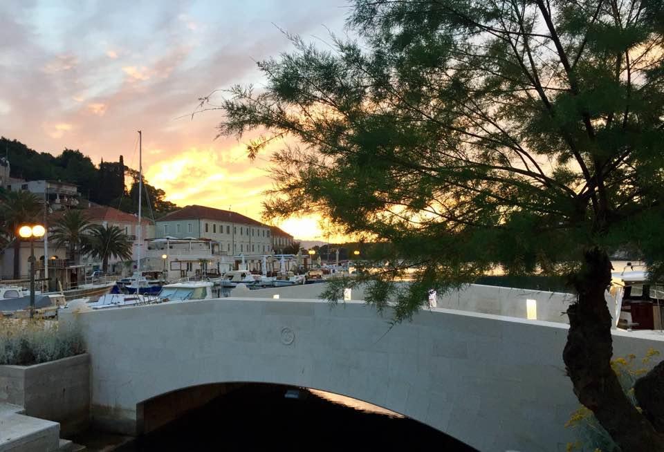 Sofia'S Way Apartments Jelsa  Εξωτερικό φωτογραφία